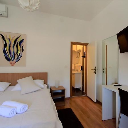 Marmontova Luxury Rooms Split Bagian luar foto