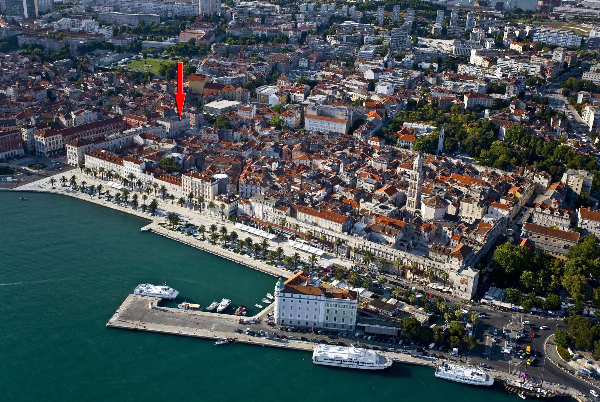 Marmontova Luxury Rooms Split Bagian luar foto
